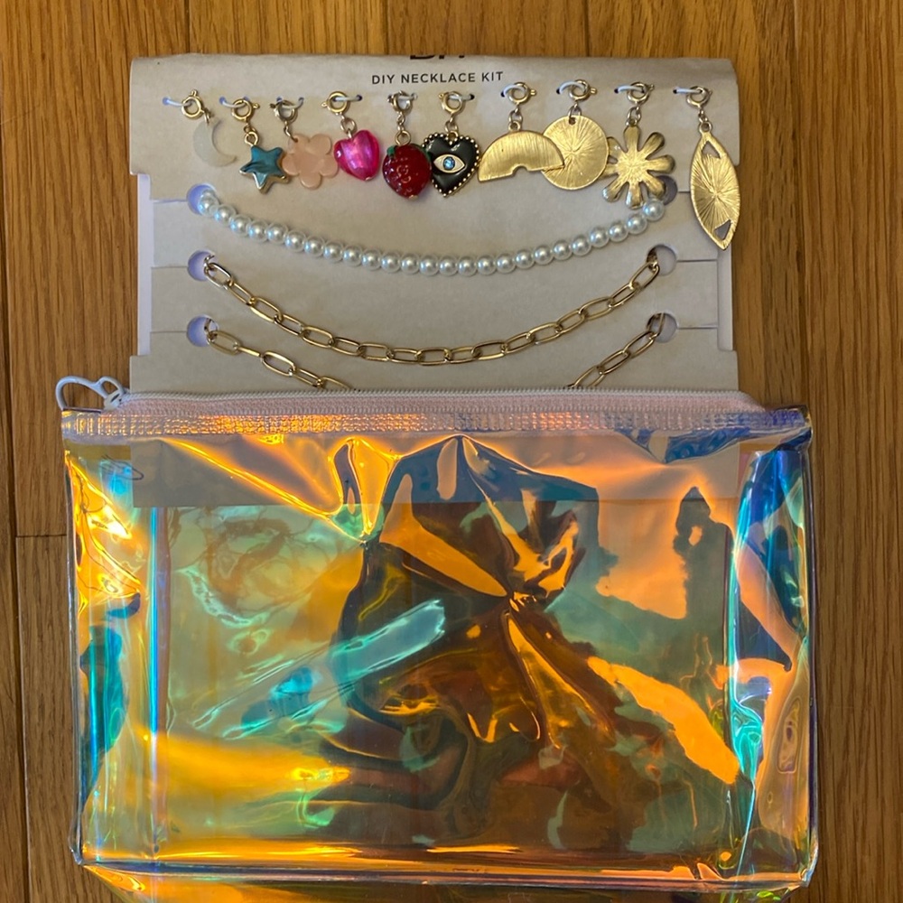 DYI BP Charm Pearl necklace kit